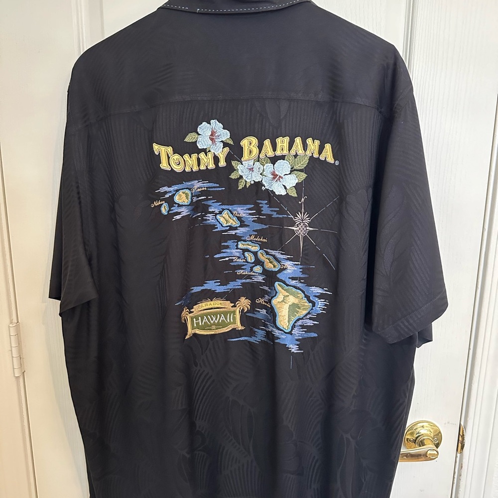 Tommy Bahama Black Hawaiian Shirt-Excellent and Rare! XXL